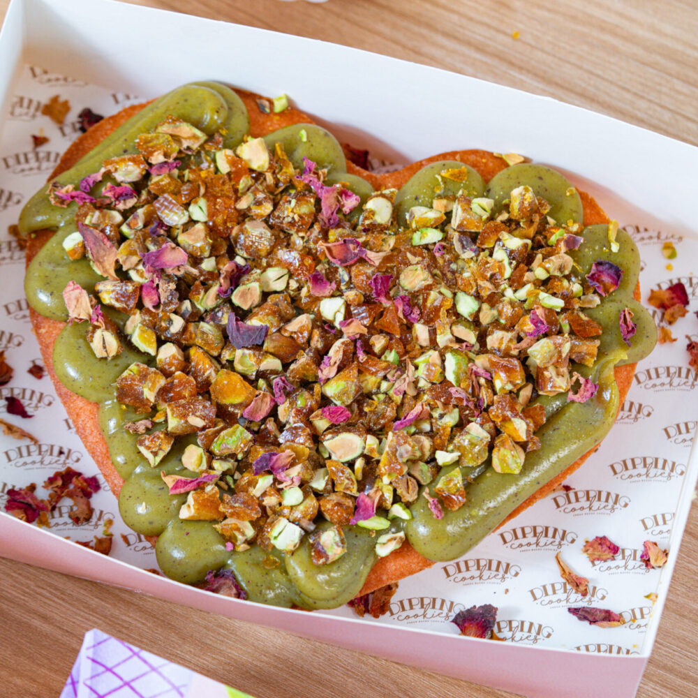 Cookie Cake de Rosas y Pistacho